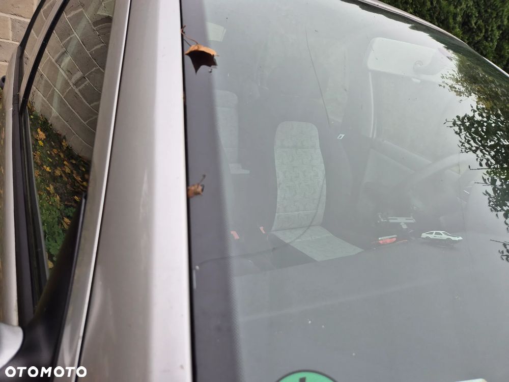 Skoda Fabia - 6
