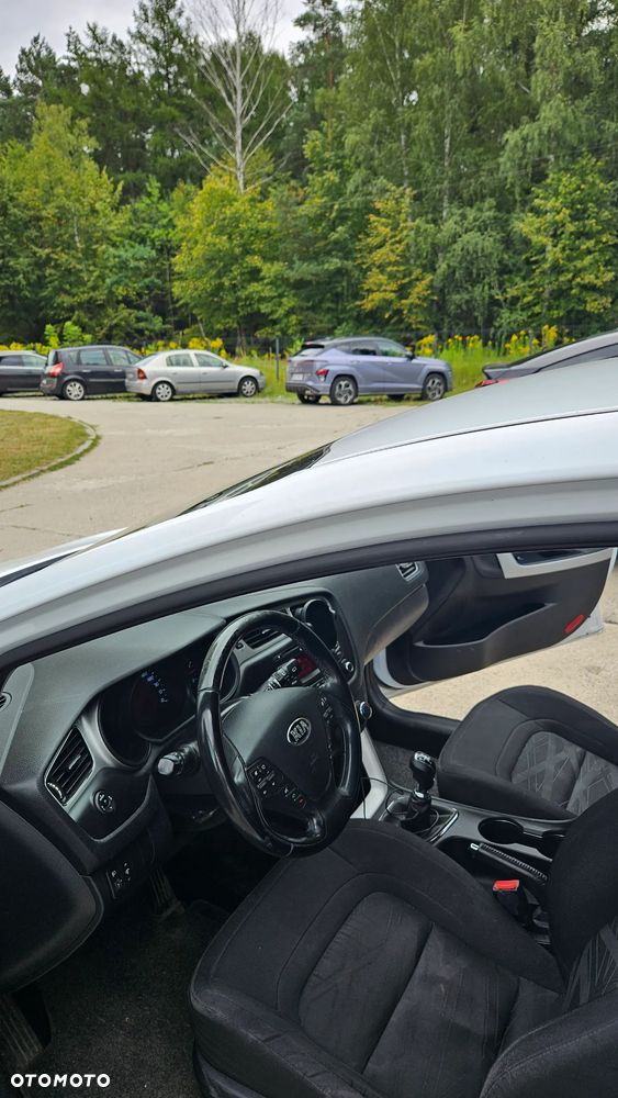 Kia Ceed - 5