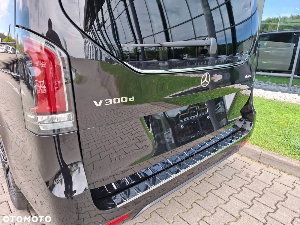 Mercedes-Benz Klasa V 300 d 4-Matic 9G-Tronic Exclusive (ekstra d³) - 12
