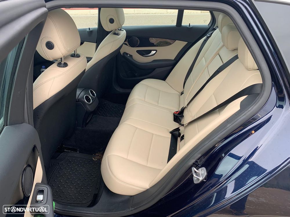 Mercedes-Benz C 200 d Avantgarde - 4