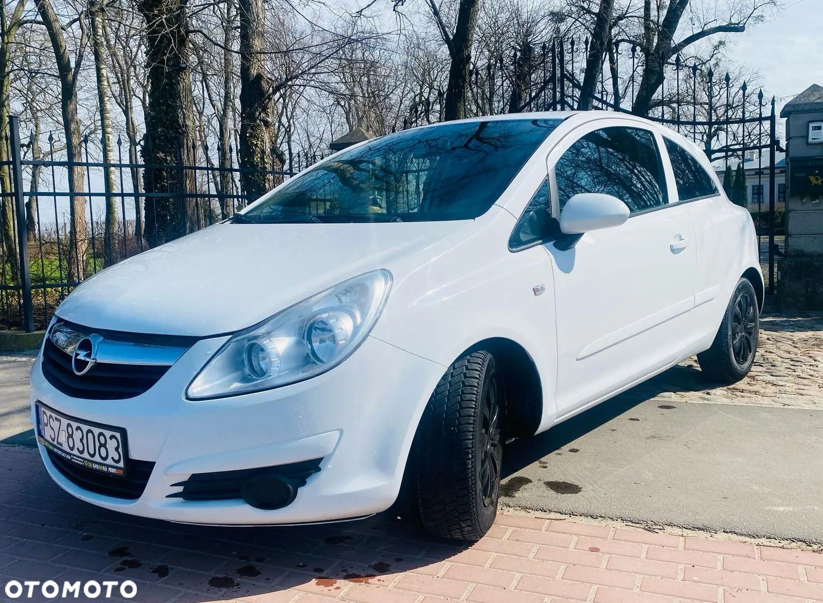 Opel Corsa 1.0 12V Cool - 1