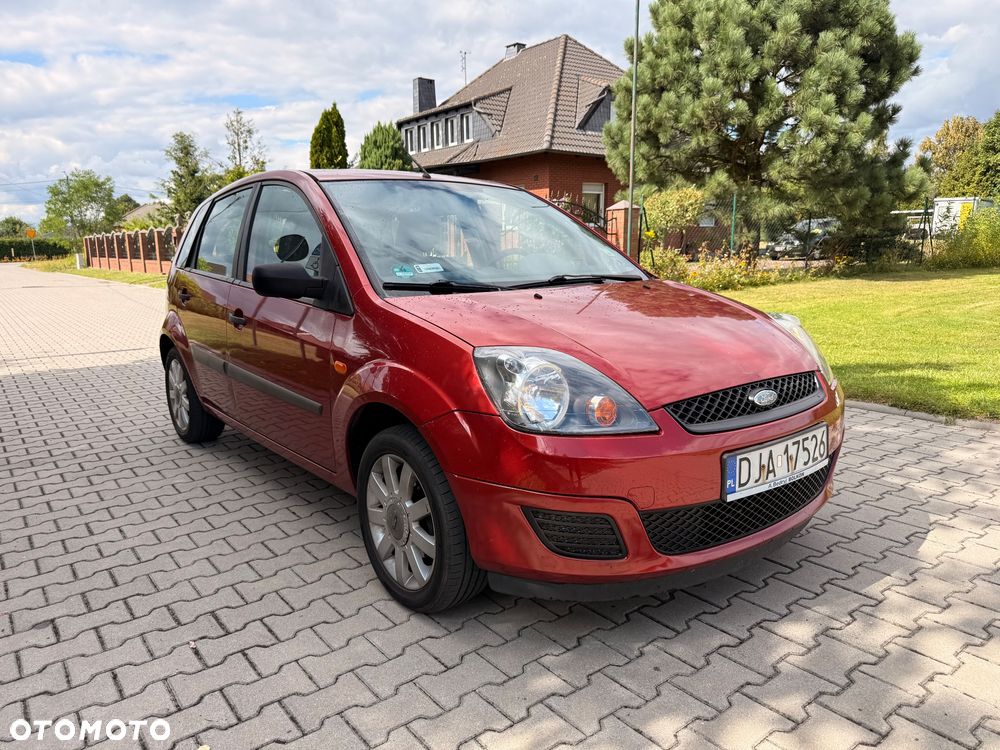 Ford Fiesta 1.3 Silver X - 2