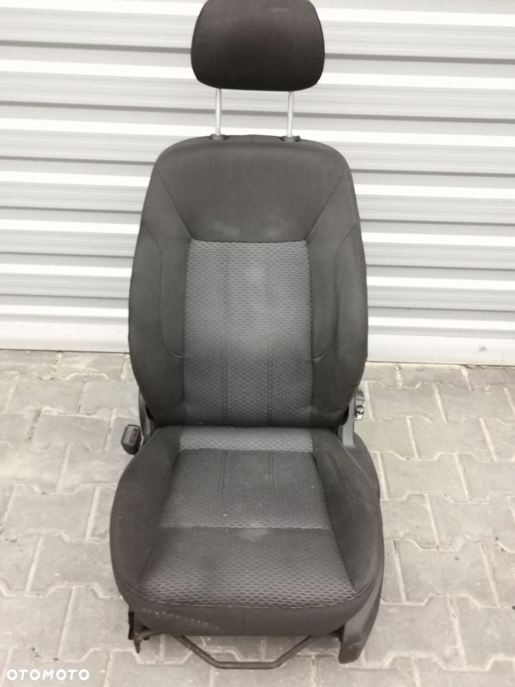 Fotel Przedni Prawy  Ford S-Max - 2