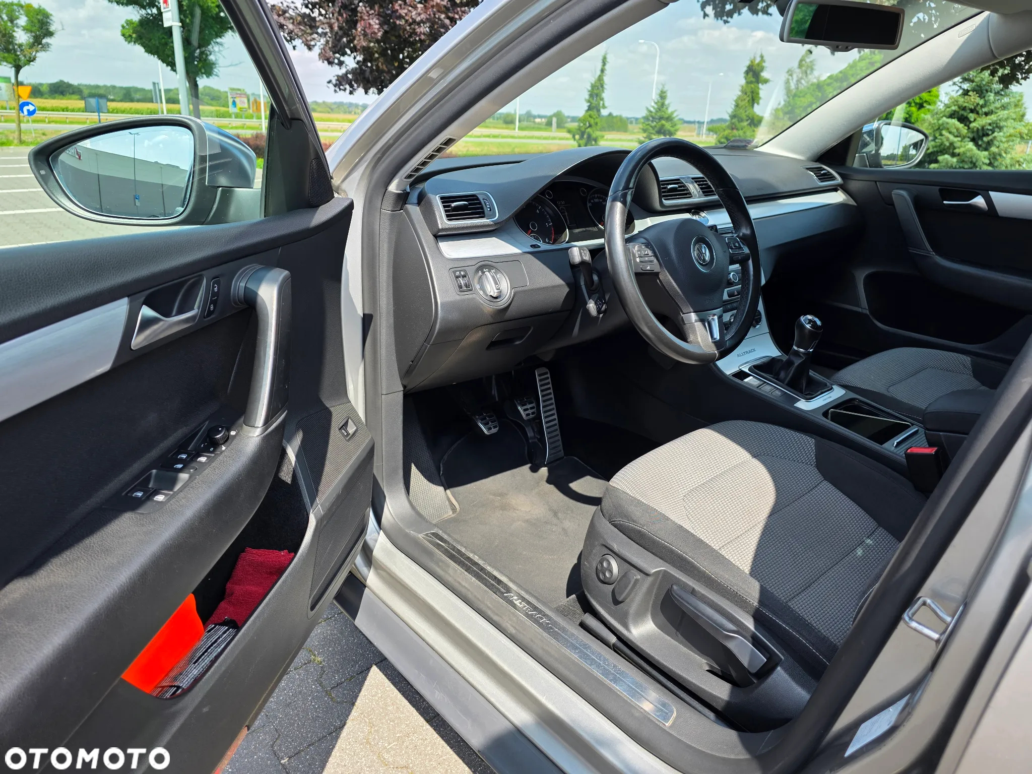 Volkswagen Passat Alltrack 2.0 TDI 4Motion BlueMotion Tec - 5