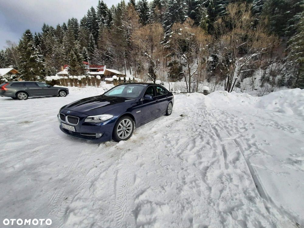 BMW Seria 5 530d - 25