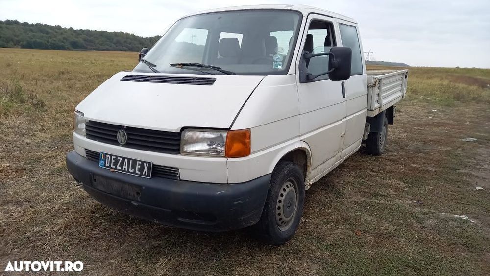 Dezmembrari Volkswagen Transporter T4 DOKA 2.5 TDI ACV - 1