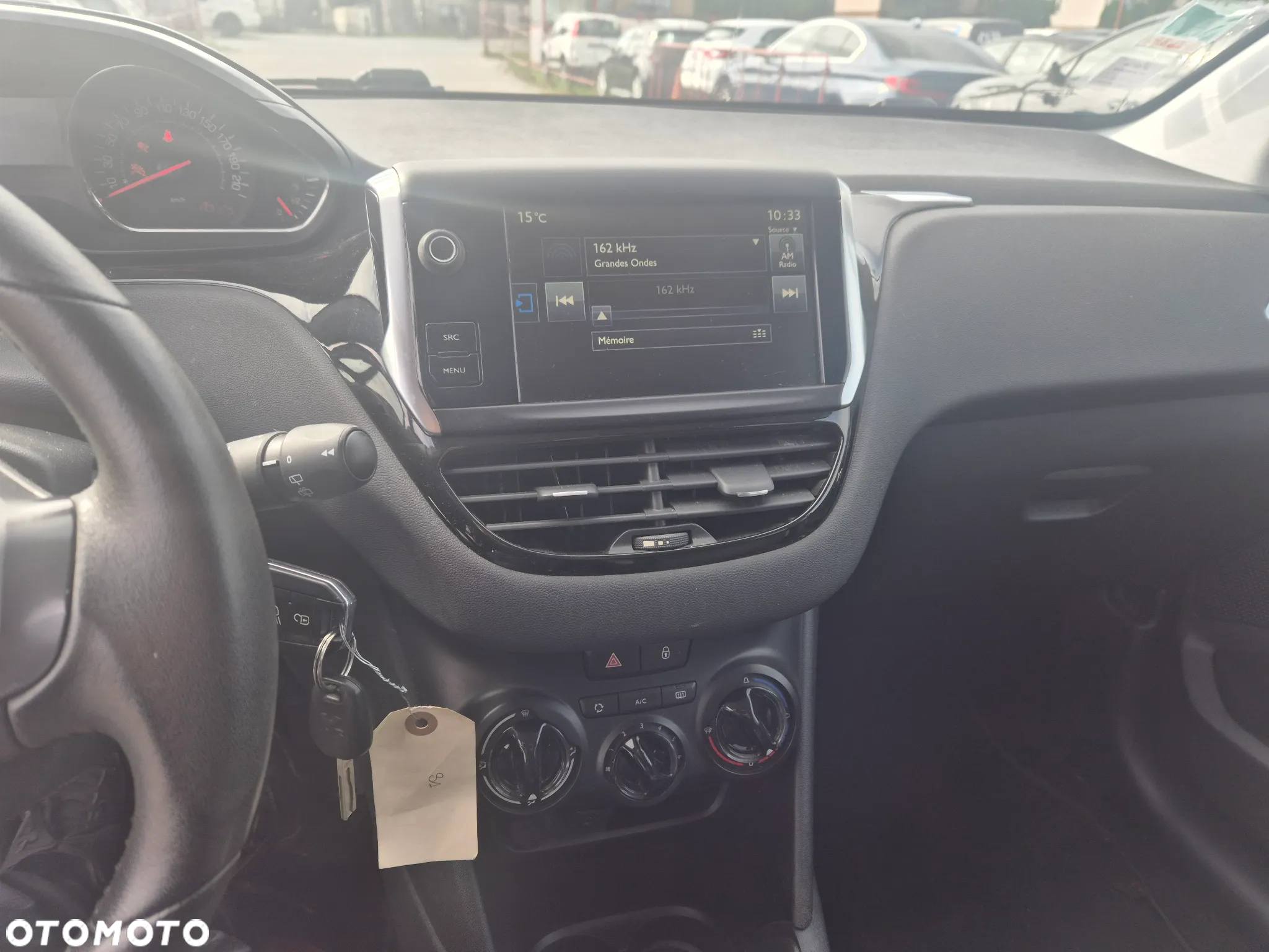 Peugeot 208 1.6 e-HDi Allure STT - 12
