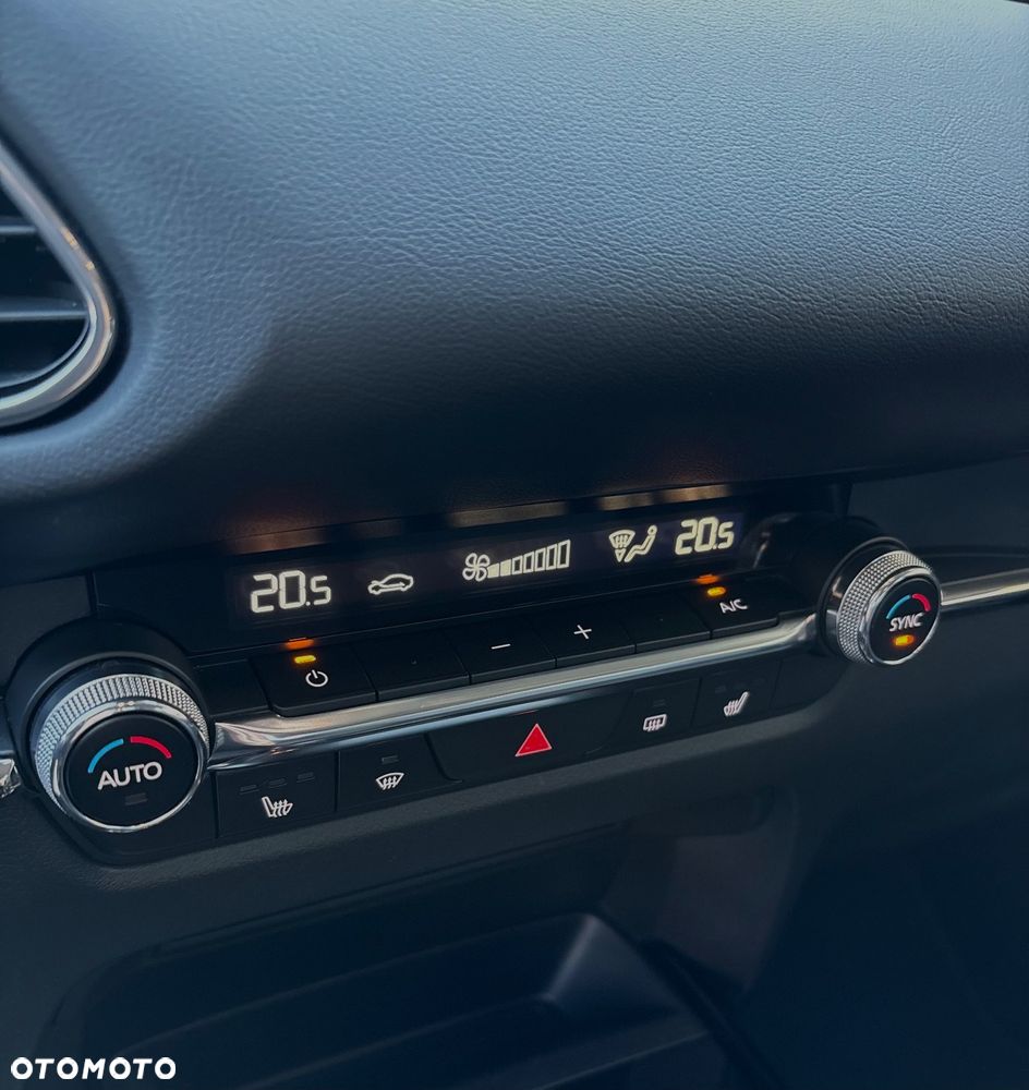 Mazda CX-30 e-SKYACTIV-G 2.0 M HYBRID DRIVE HOMURA - 38