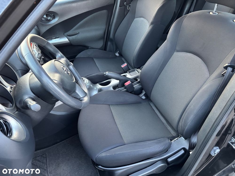 Nissan Juke 1.6 Visia - 11
