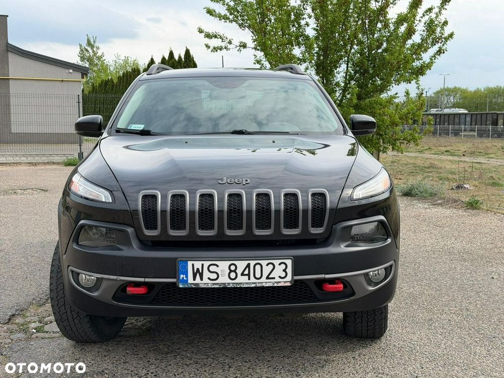 Jeep Cherokee - 2