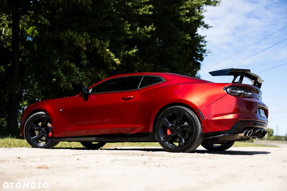 Chevrolet Camaro - 18