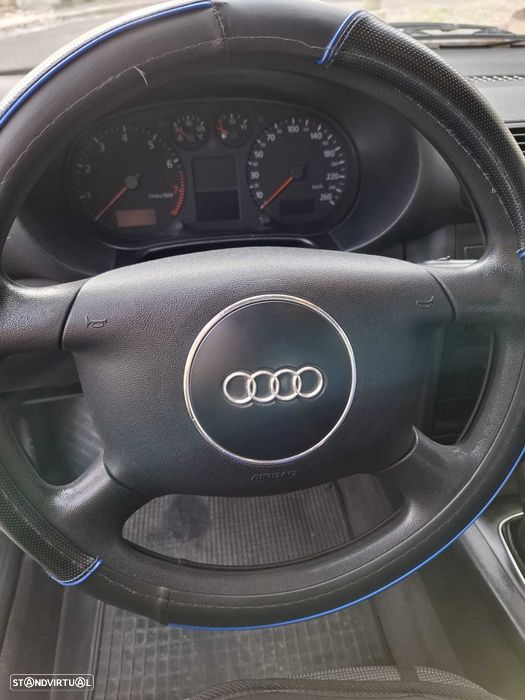 Audi A3 1.6 - 9