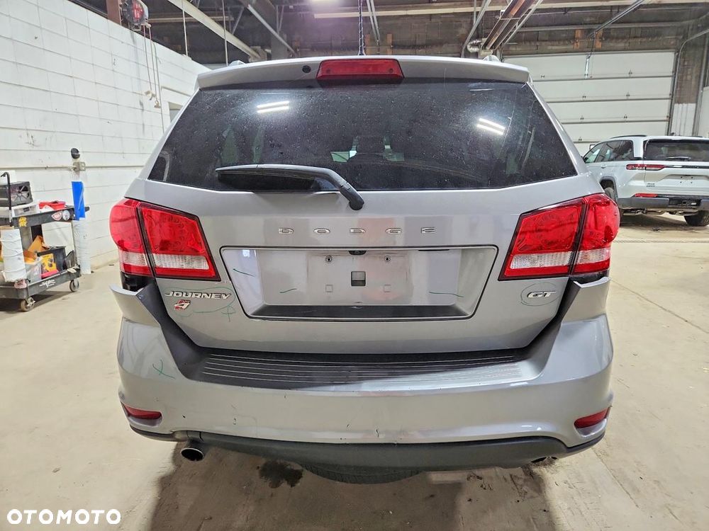 Dodge Journey - 9