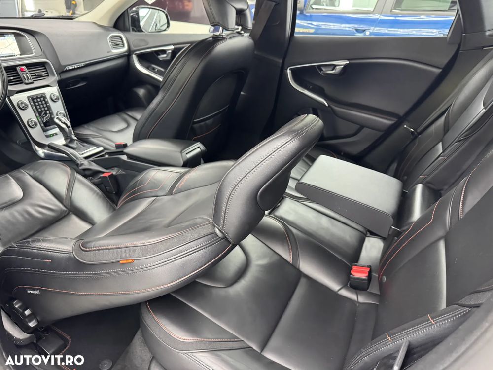 Volvo V40 - 17