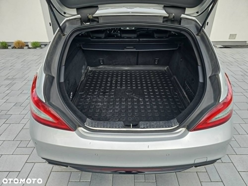 Mercedes-Benz CLS 350 BlueTEC 4-Matic - 22