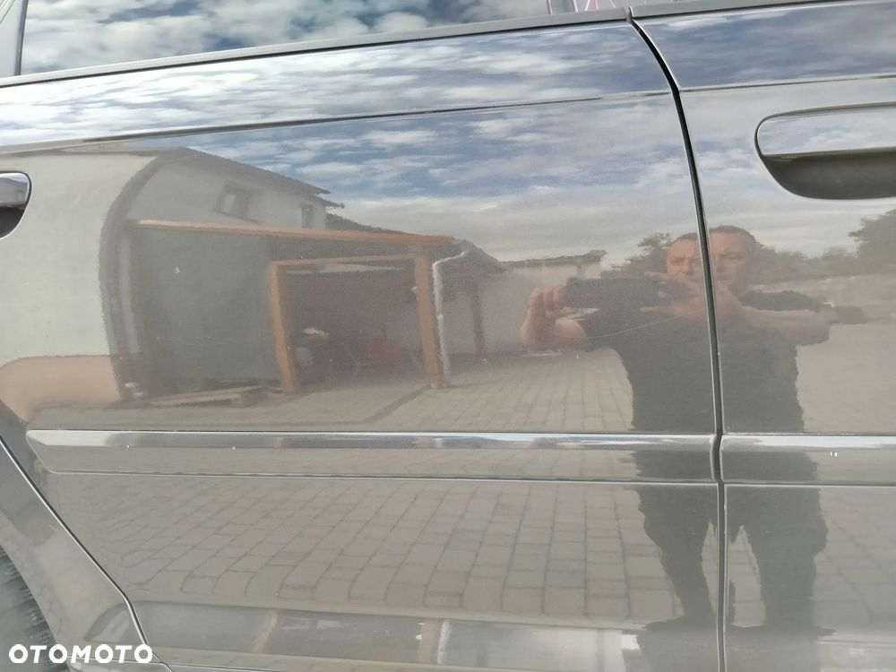 Audi A3 8P drzwi LZ7L wszystkie części