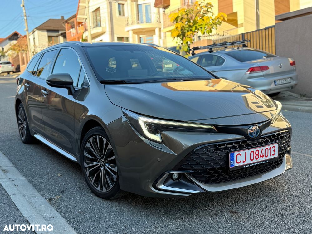 Toyota Corolla 1.8 Hybrid Touring Sports Business Edition - 2