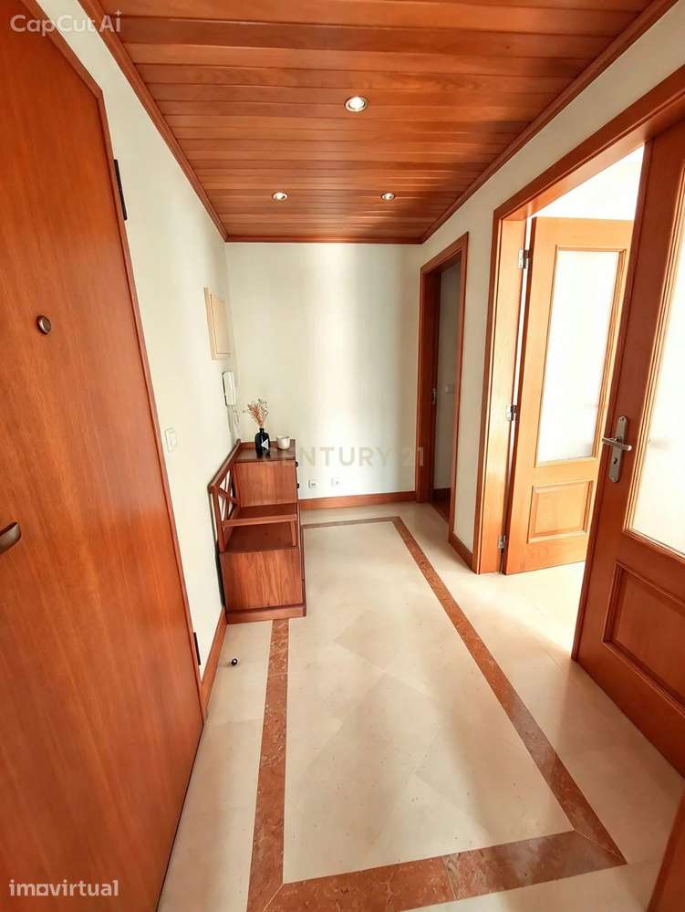 Arrendar T2 com box e localização premium em Carcavelos | Quinta de Sã - Grande imagem: 4/24