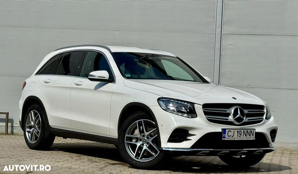 Mercedes-Benz GLC 220 d 4Matic 9G-TRONIC AMG Line - 2