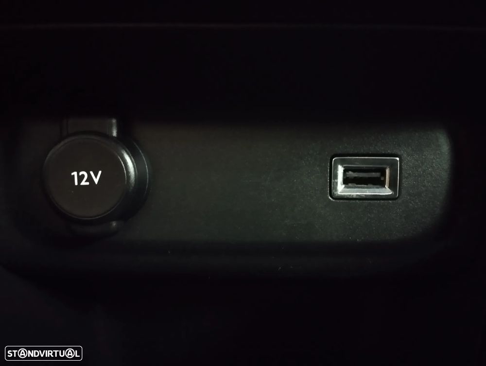 Citroën C3 1.2 PureTech C-Series - 30