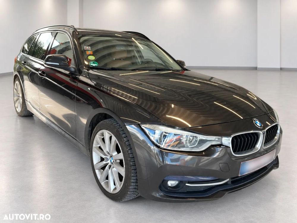 BMW Seria 3 318d Sport Line - 3