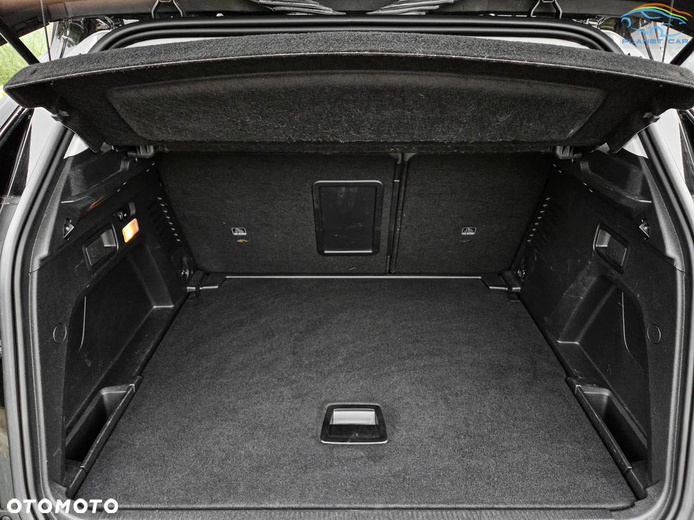 Peugeot 3008 BlueHDi 180 Stop & Start EAT8 Crossway - 13