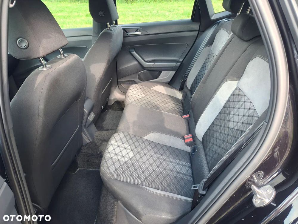 Volkswagen Polo 1.0 TSI OPF DSG R-Line - 11