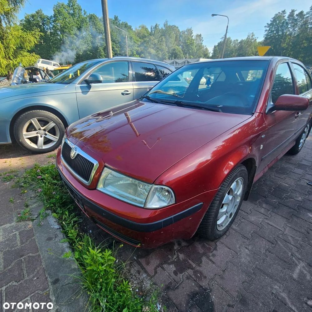 Skoda Octavia (2003r)  1,9 D 97 kW / 132 KM (kod lak: 9770) pojazd na części - 1