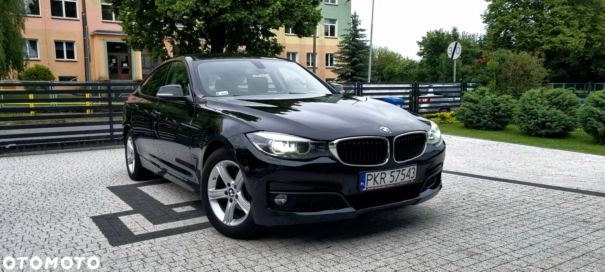 BMW 3GT 318d GT Advantage - 12