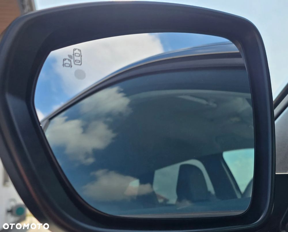 Peugeot 3008 1.5 BlueHDi Allure S&S EAT8 - 11