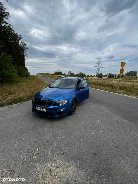 Skoda Octavia 2.0 TSI RS DSG - 2
