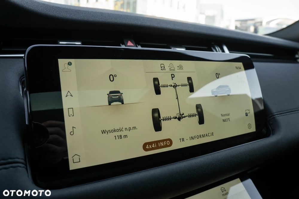 Land Rover Range Rover Evoque 2.0 D200 mHEV SE - 32