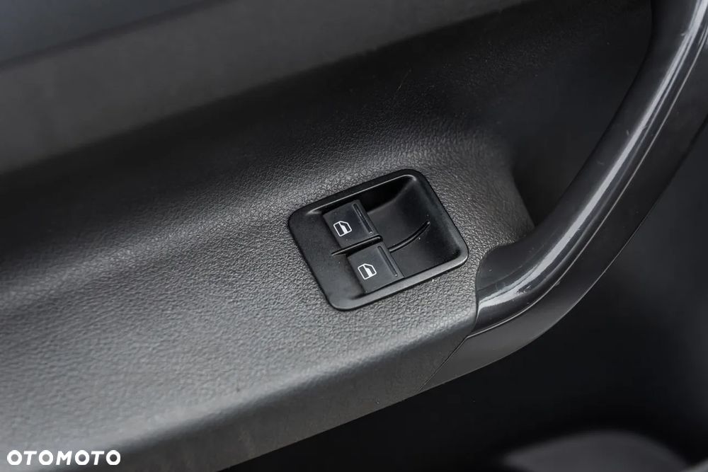 Volkswagen Caddy - 17