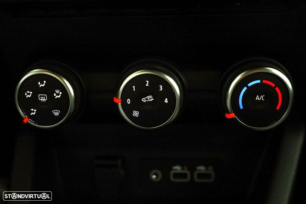 Renault Clio 1.0 TCe Evolution Bi-Fuel - 12