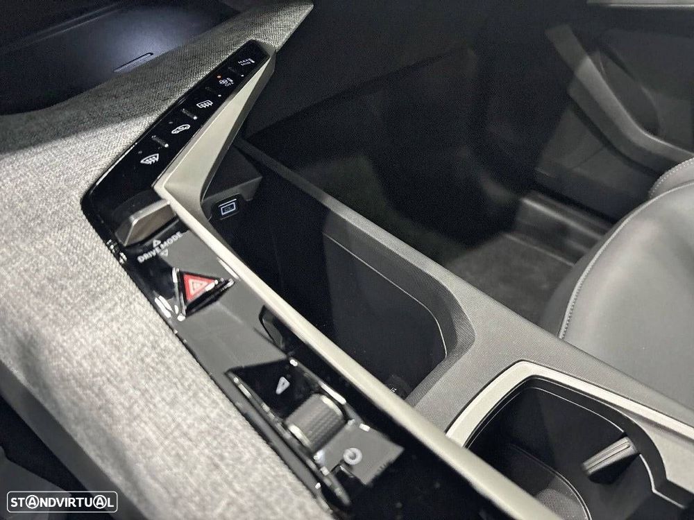 Peugeot 5008 1.2 Hybrid Allure e-DCS6 - 20