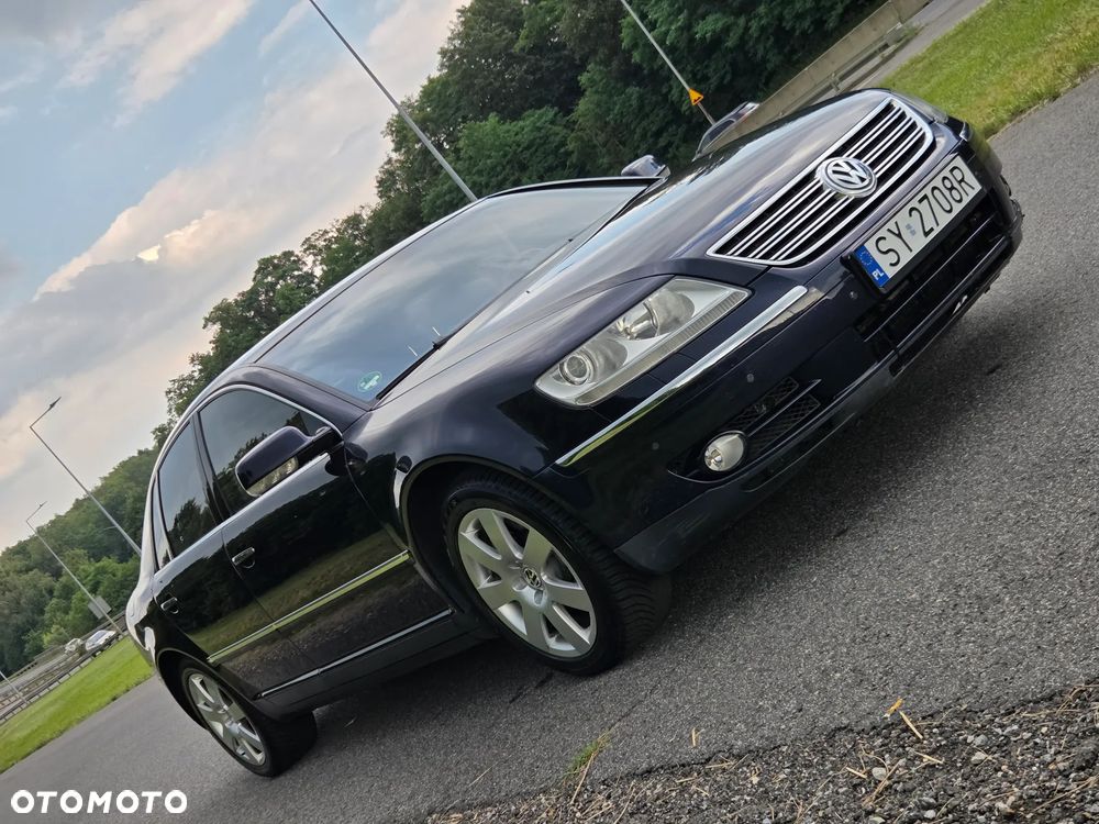 Volkswagen Phaeton 4.2 V8 4MOTION Automatik (5 Sitzer) - 2