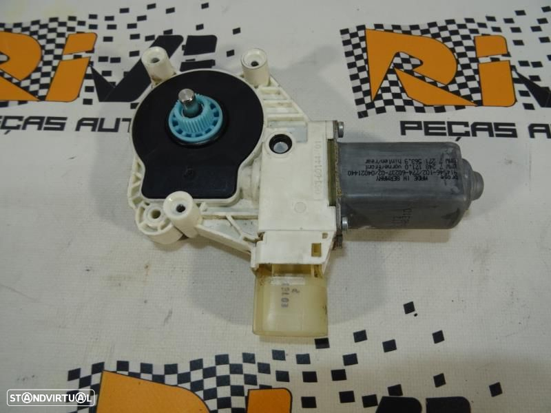 Motor Do Elevador De Vidro Traseiro Esquerdo Bmw 5 Touring (F11)  9145 - 2