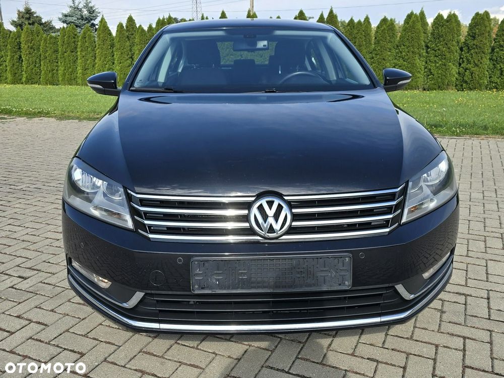 Volkswagen Passat - 5