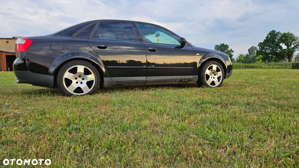 Audi A4 Limousine 1.8T - 7