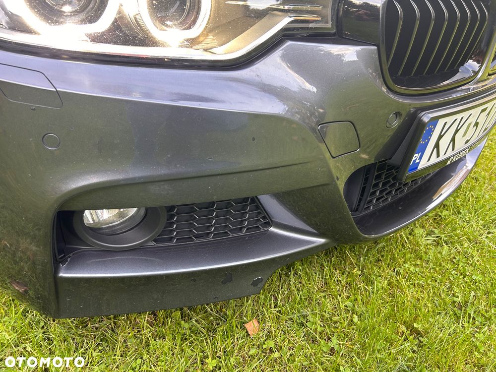 BMW Seria 3 328i xDrive - 22