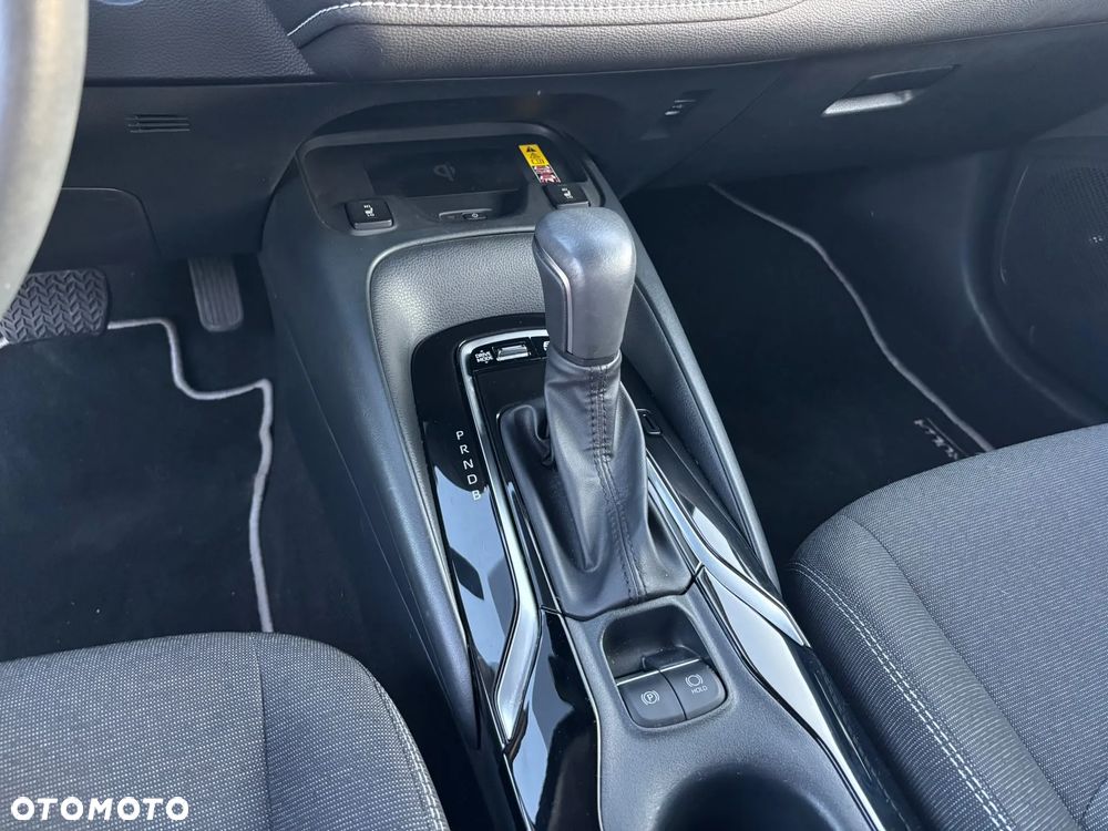 Toyota Corolla 1.8 Hybrid Comfort - 24