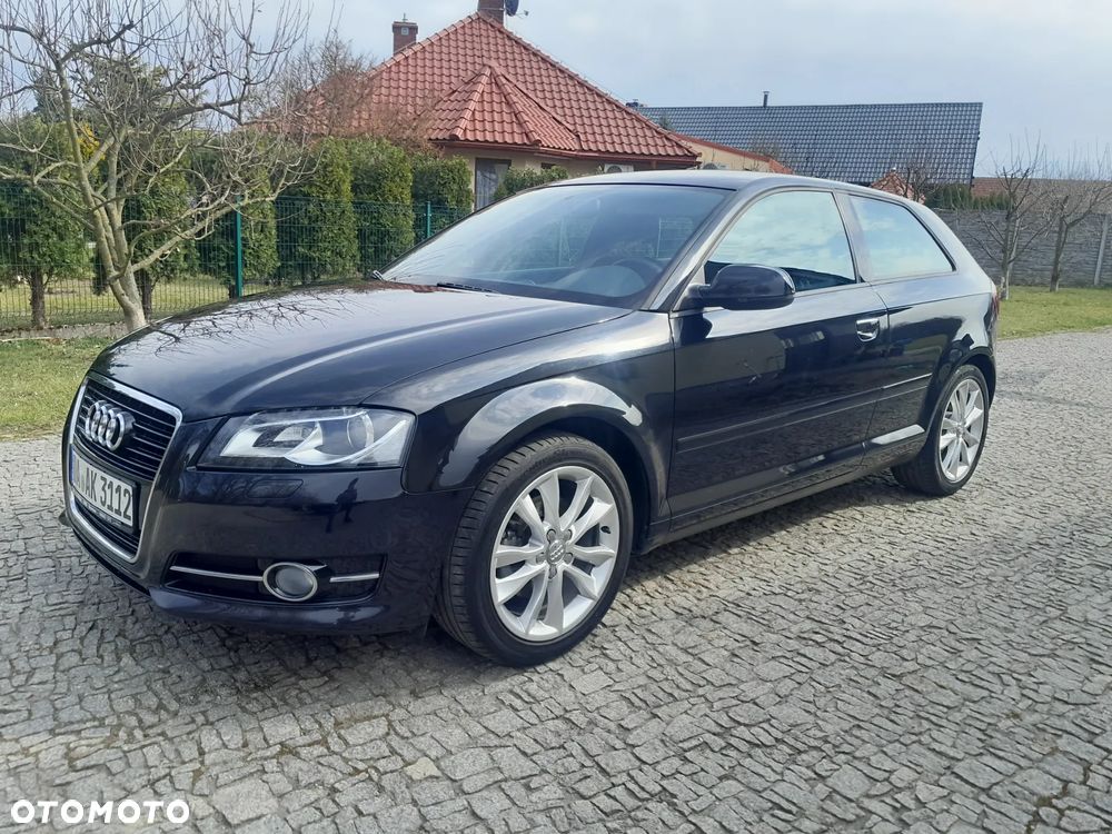 Audi A3 3-drzwiowe 1.4 TFSI Attraction - 1