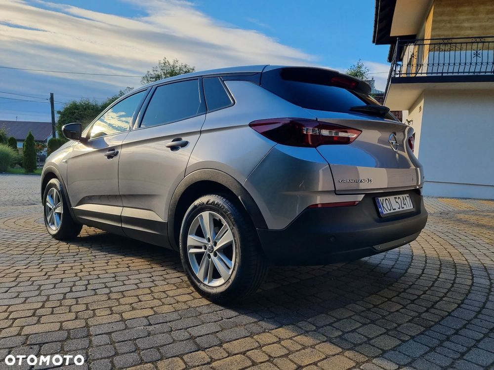 Opel Grandland X 1.2 Start/Stop Dynamic - 4