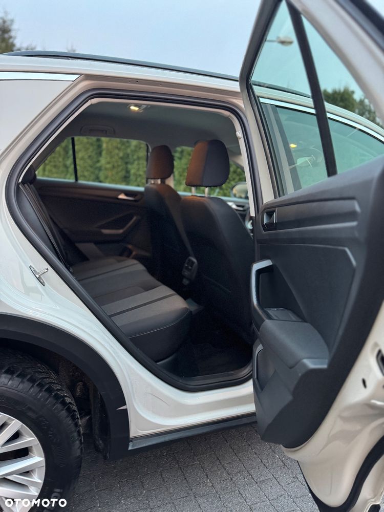 Volkswagen T-Roc 1.5 TSI Life Plus DSG - 34