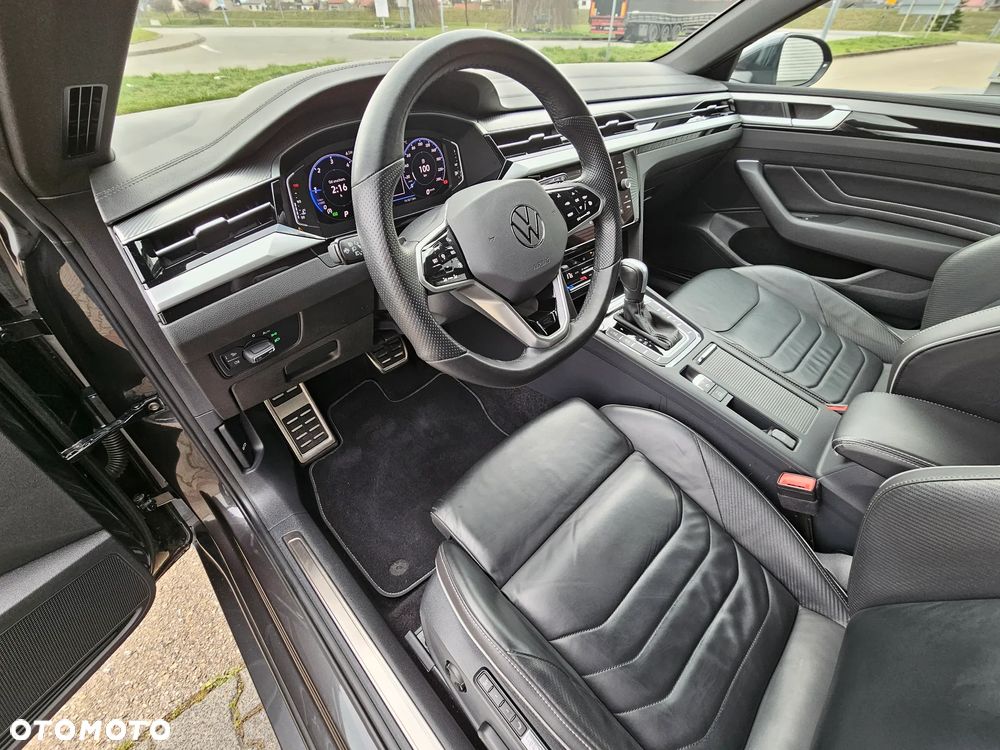 Volkswagen Arteon 2.0 TDI SCR 4Motion DSG R-Line - 21