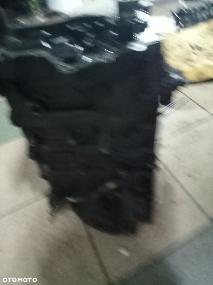 blok silnika vivaro trafic 2.0 dci m9r m9re780 kompletny - 10