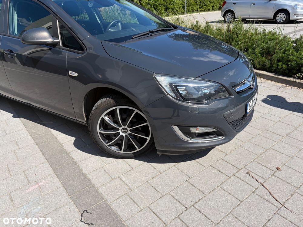 Opel Astra 1.6 - 4