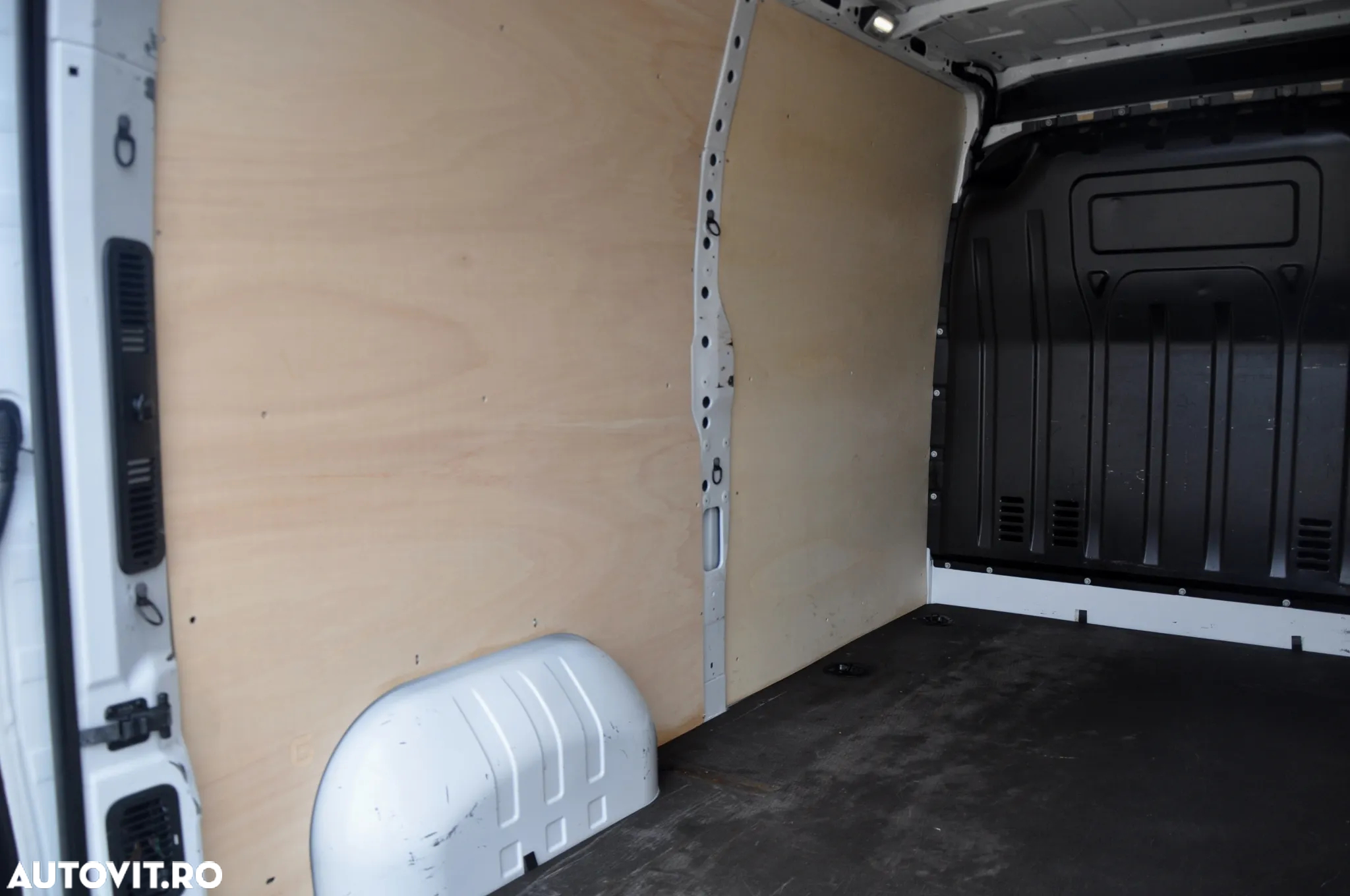 Renault Master L2H2 3 Locuri - 10