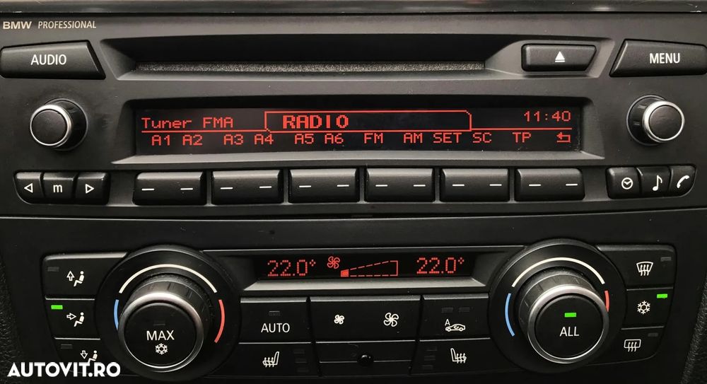 BMW Seria 1 118d Sport Line - 28