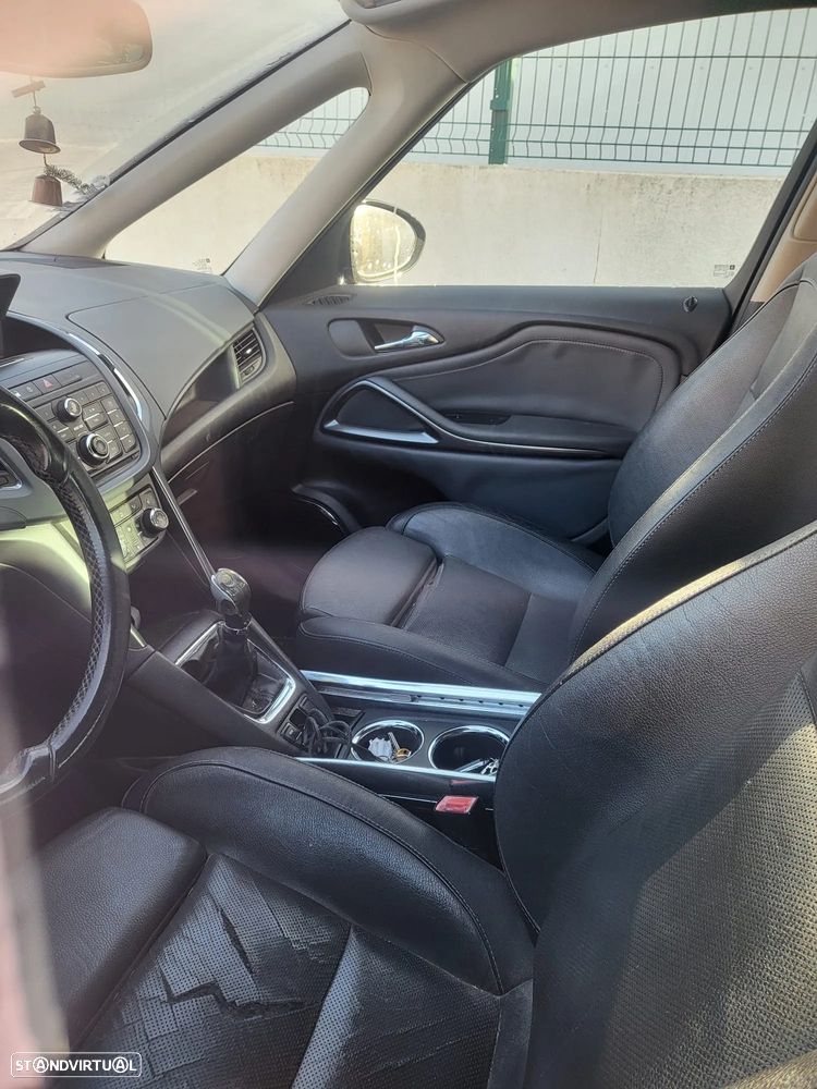 Opel Zafira - 7